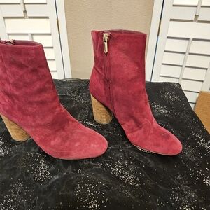 Burgundy half boots